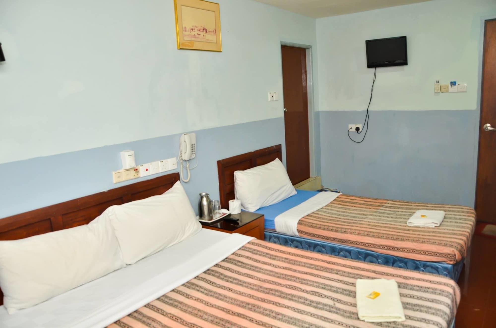 J &J Hotel Kota Kinabalu Eksteriør billede