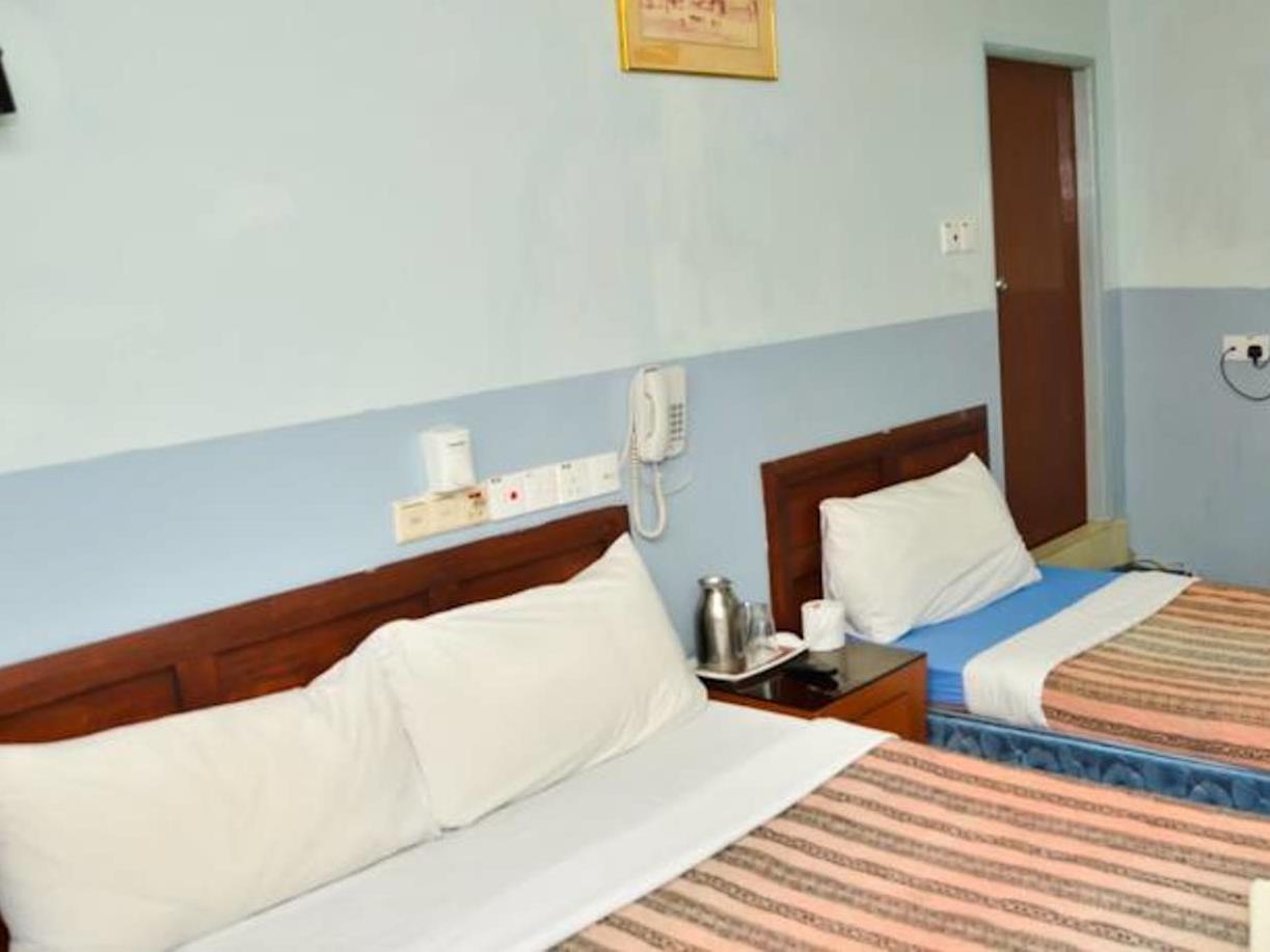 J &J Hotel Kota Kinabalu Eksteriør billede