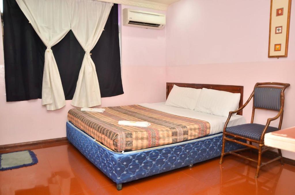 J &J Hotel Kota Kinabalu Eksteriør billede