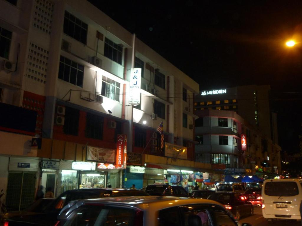 J &J Hotel Kota Kinabalu Eksteriør billede